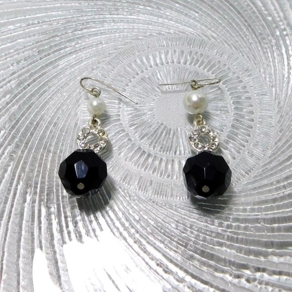 Drop Dangle Faux Pearl Black Faceted Bead Rhinestones Womens Earrings Fish Hook - Picture 5 of 7